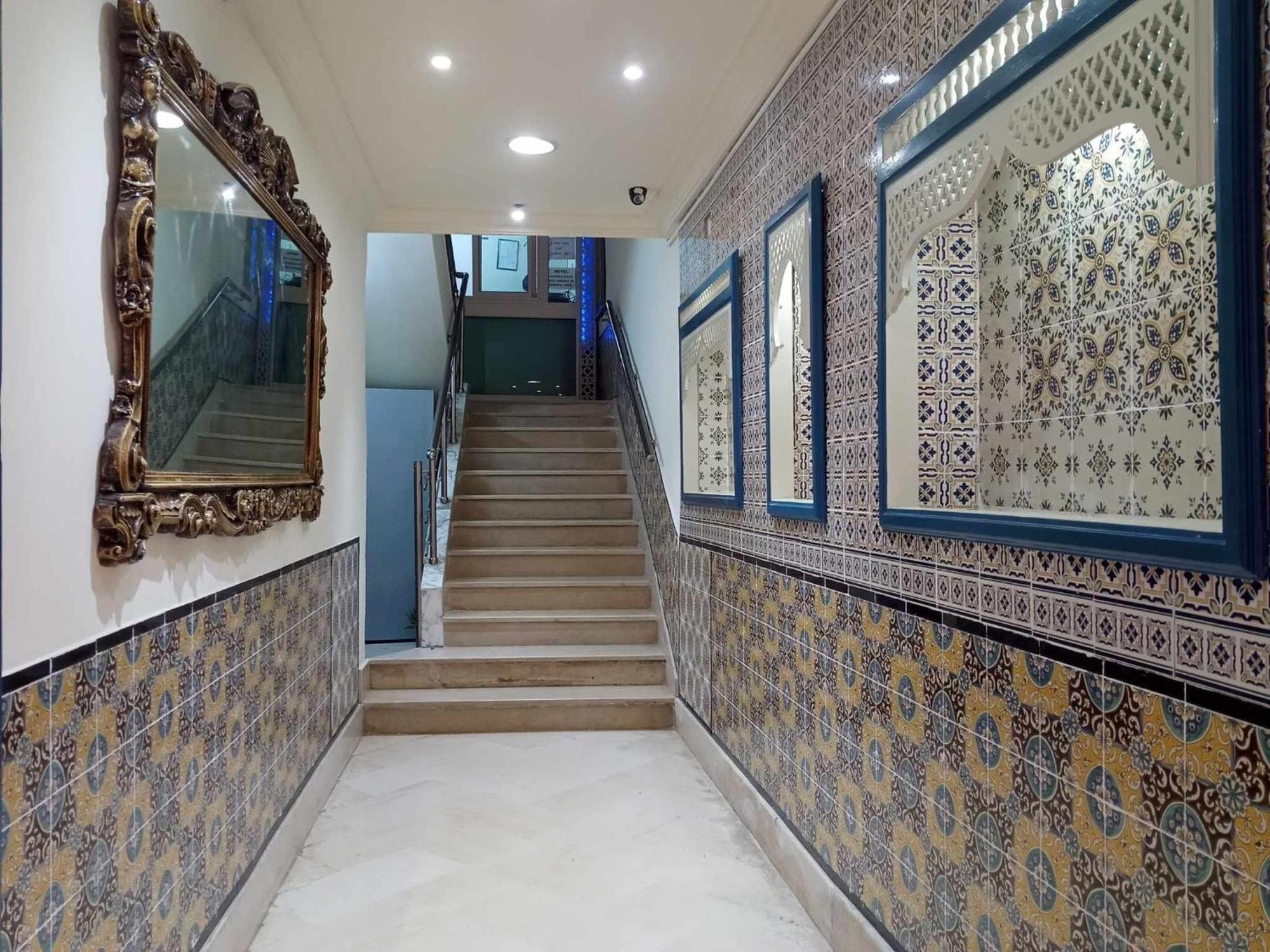 Hotel Marhaba - Beb Bhar Tunis Eksteriør billede
